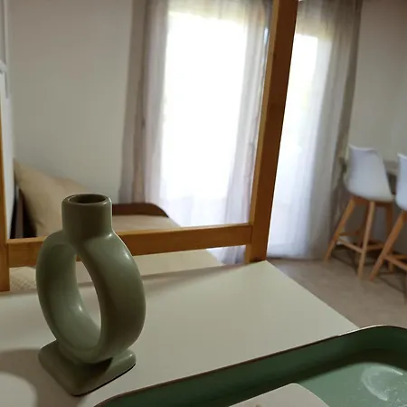 Elia Ofrynion Holiday home