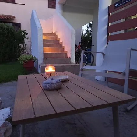 Elia Ofrynion * Ofrínion