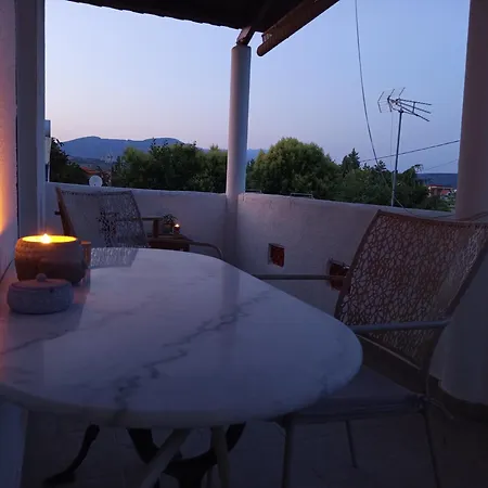 Casa de Férias Elia Ofrynion Ofrínion